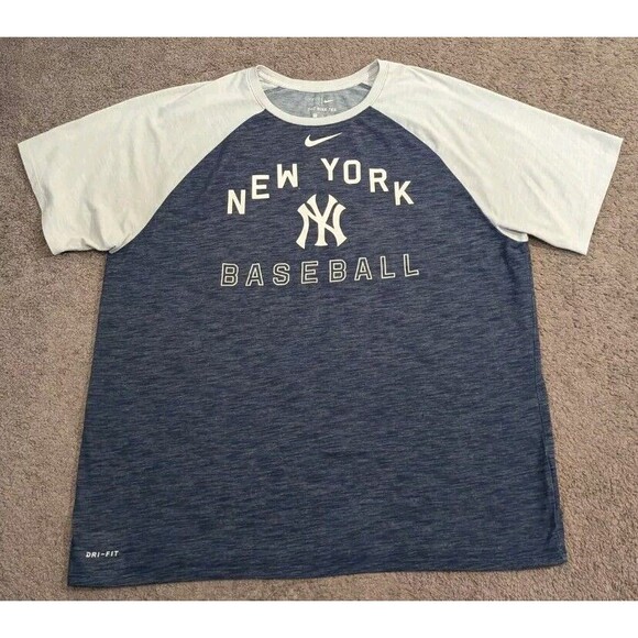 Nike Dri-Fit MLB New York Yankees Short Sleeve T-Shirt 37029X-Yn1 Size 2XL - Picture 1 of 6